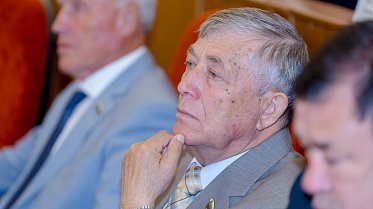 Заседание Законодательного Собрания Оренбургской области